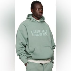 ✨Brand New✨ FEAR OF GOD| ESSENTIALS Raglan Hoodie